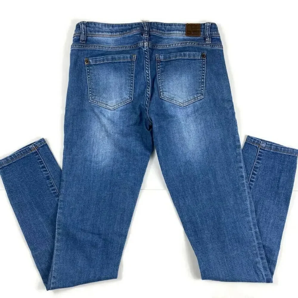 Forever 21 Distressed Jeans Low Rise Skinny Blue Life in Progress Womens Sz 25
